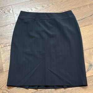 Classiques Entier Pin Striped Pencil Skirt